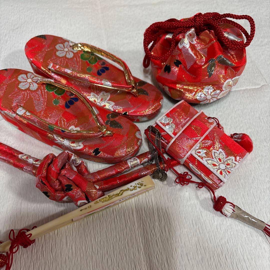 七五三　着物セット　7歳　緑色　黄色　大輪柄　華やか　ポップ