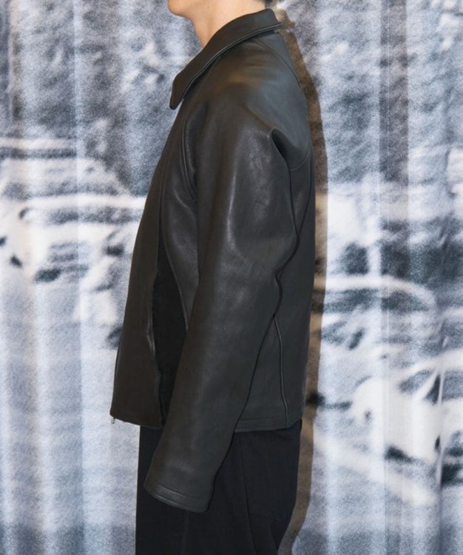 【NVRFRGT】Leather Paneled Zip Up Jacket新品