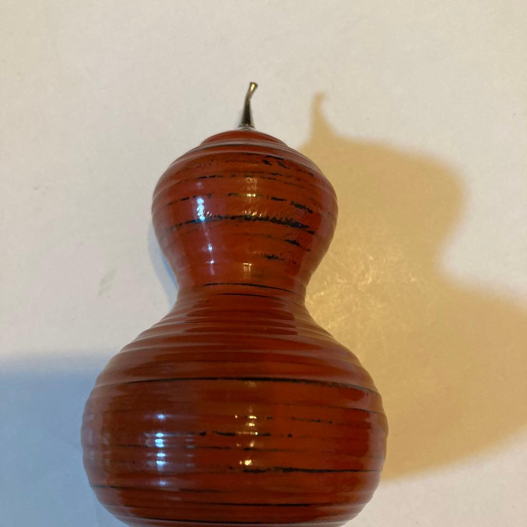 オレンジ色の漆器製振り出し茶道具　三象