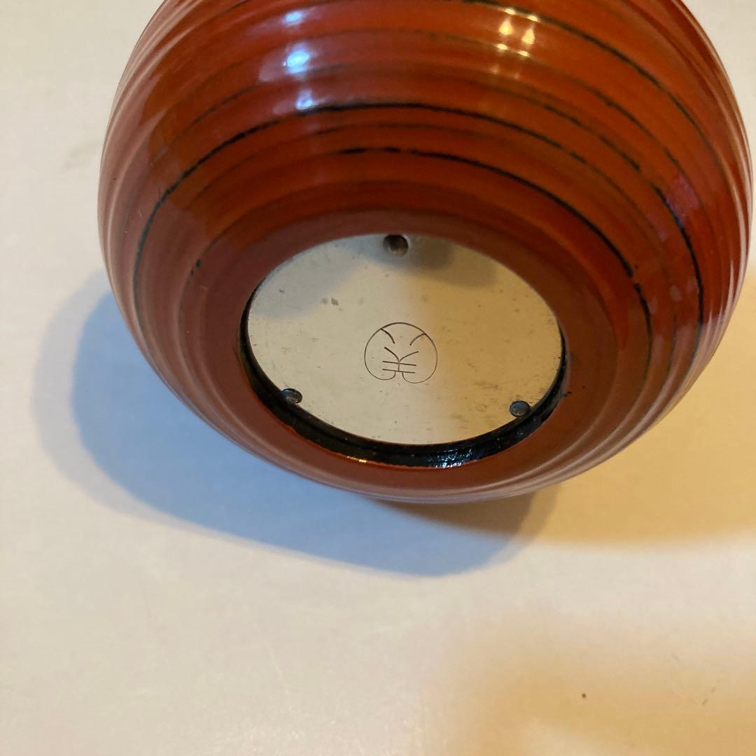 オレンジ色の漆器製振り出し茶道具　三象