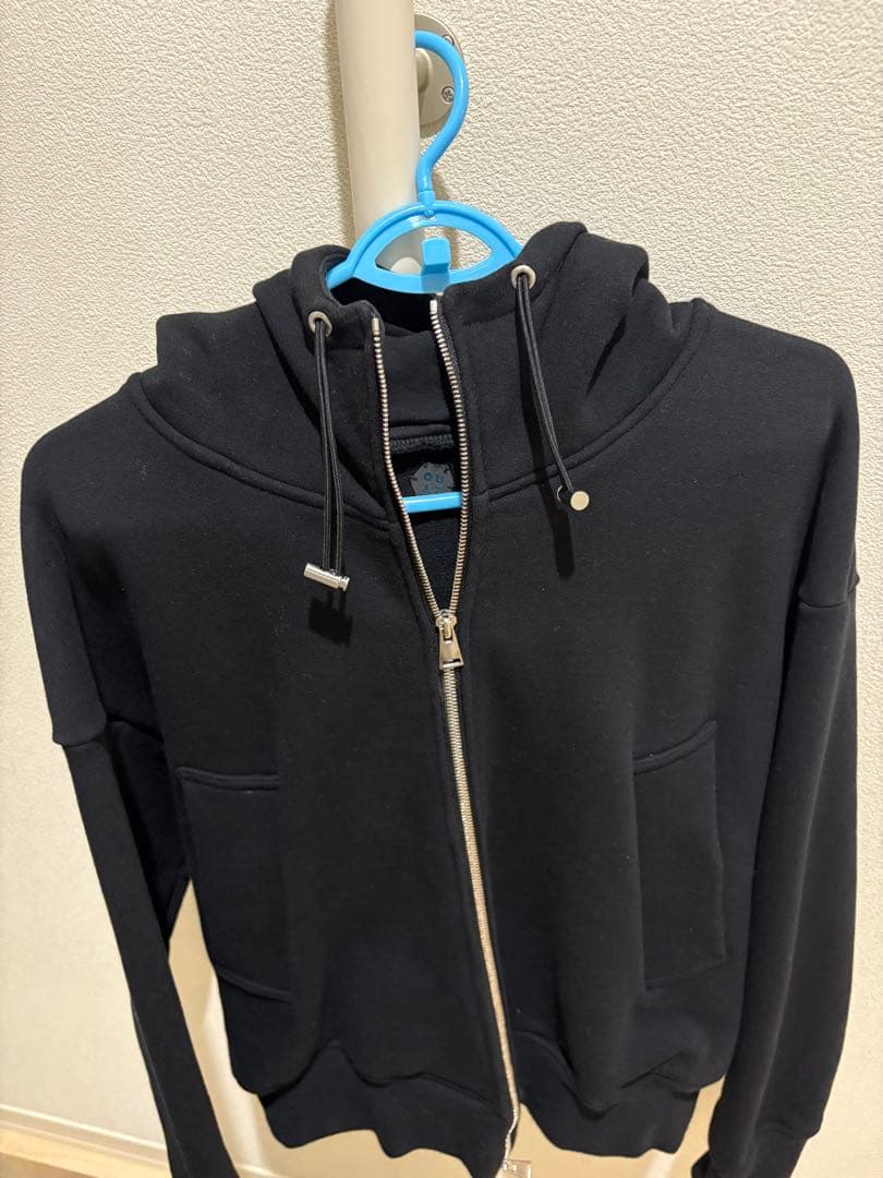 トップス OUAT ASTRO PARKA BLACK