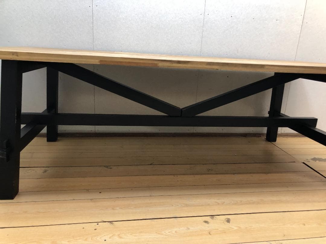 送料無料 IKEA SKOGSTA スコグスタ ダイニングテーブル 250903