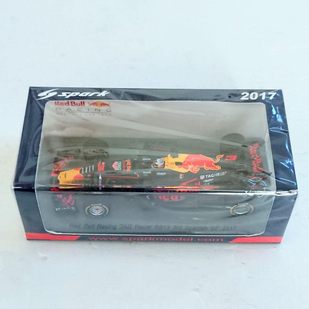 スパーク 1/43 レッドブル RB13 リカルド 2017年スペインGP