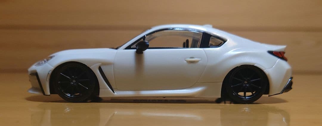 1/32トヨタGR86プラモデル青島文化教材社白色　完成品ミニカー中古品
