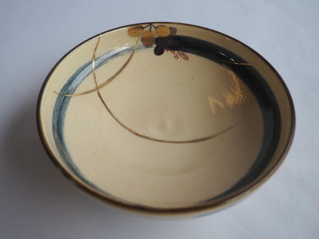 16代永樂善五郎造『仁清写草花平茶碗』 (共箱)　千家十職