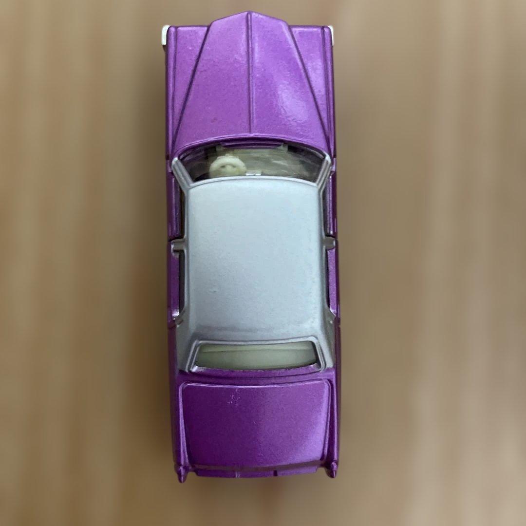 トミカ 青箱 キャデラック フリートウッド ブローアム