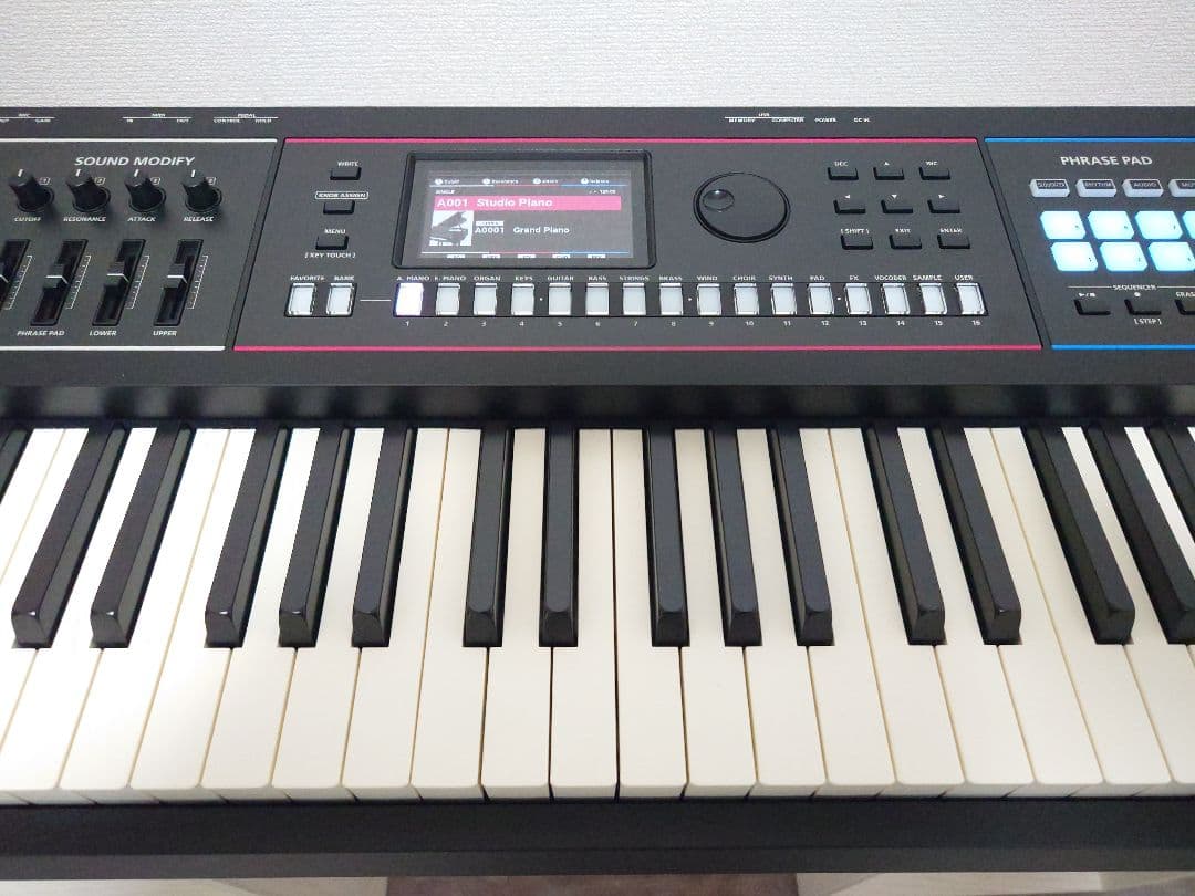 ローランド シンセサイザー JUNO-D8