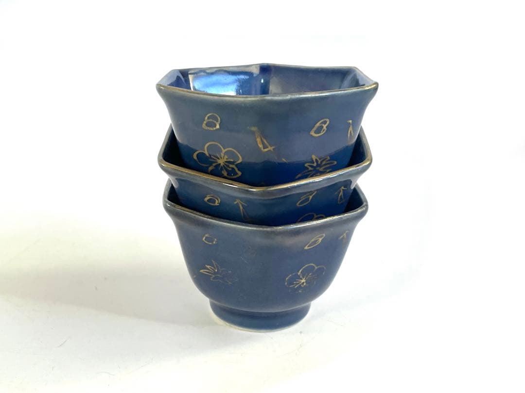 骨董　アンティーク　古伊万里　瑠璃金彩　六角　猪口　盃　小鉢　松竹梅　瑠璃釉