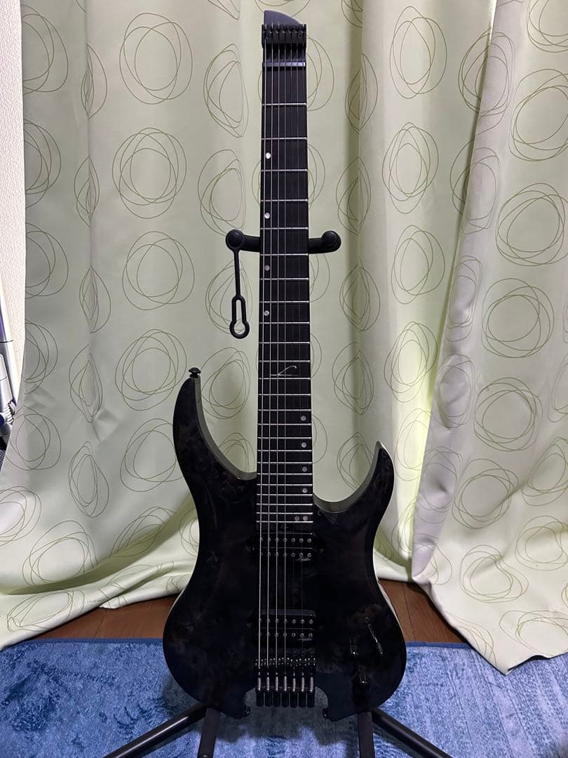 Legator エレキギター ブラック７弦