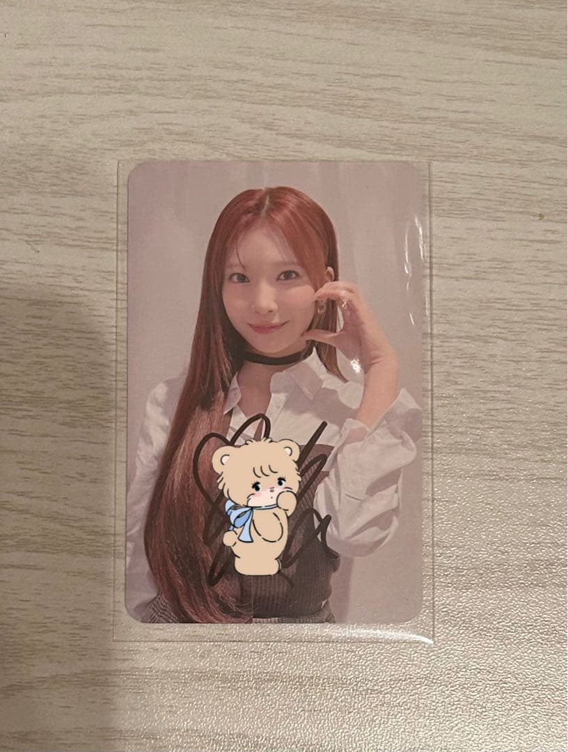 NiziU マユカ 直筆サイン入りトレカ✧˖°