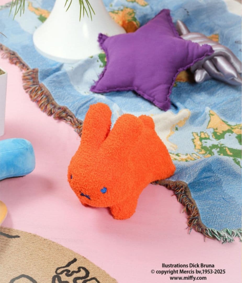 ビームス別注ides×MEDICOMTOYブルーナボンボンふわモコミニラビット