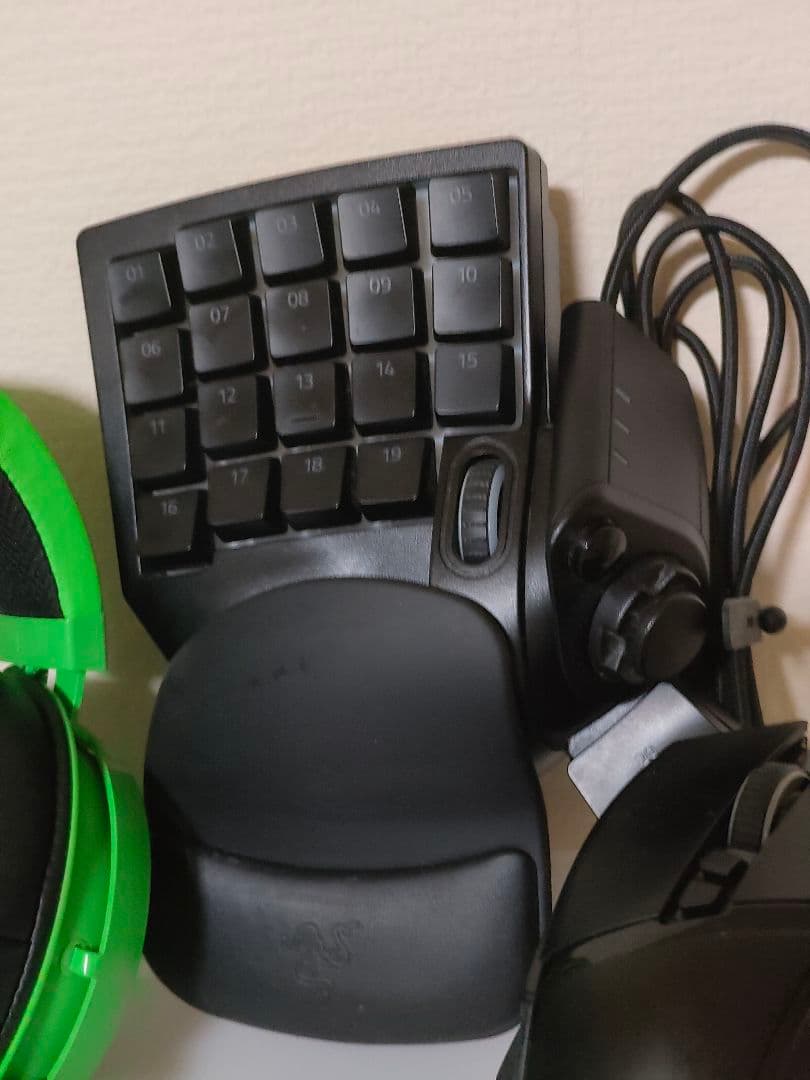 Razerレイザープロゲーマーセット プラス1000円でコンバーター付けます