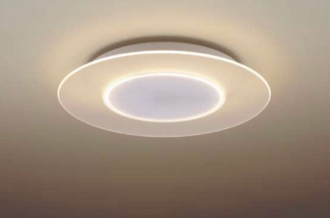 【アルシさん専用】Panasonic・LEDシーリングライト ８畳用