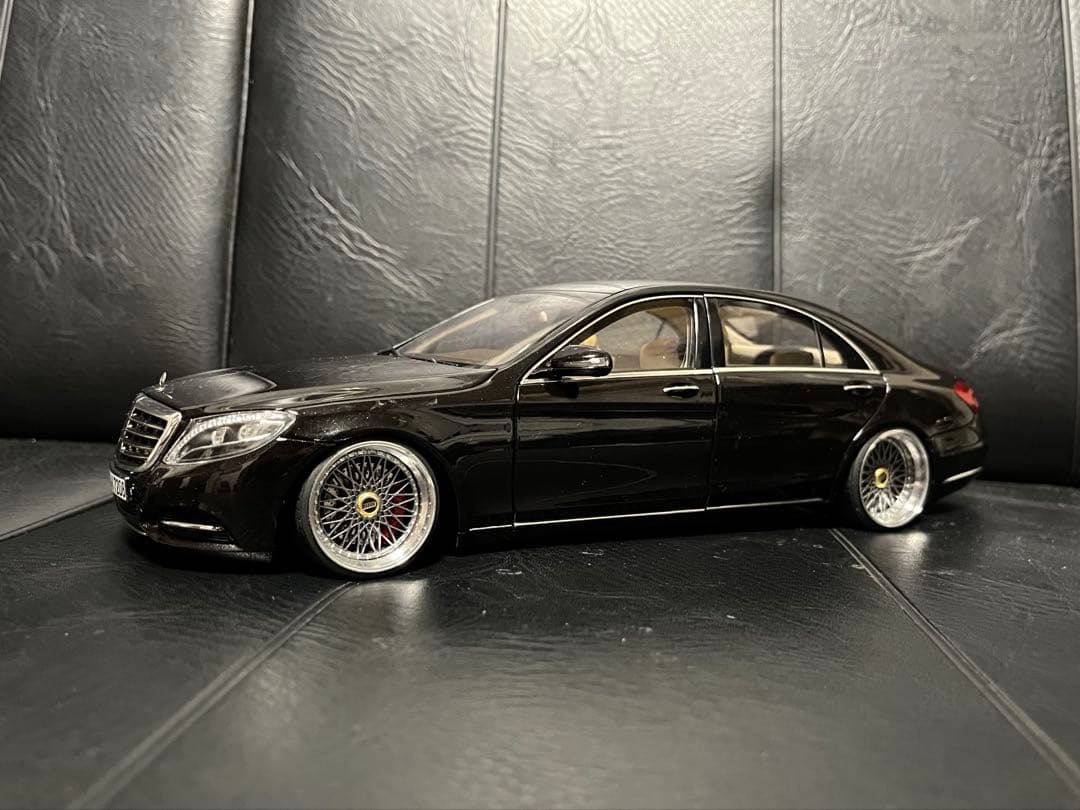 メルセデスベンツ　Sクラス　1/18