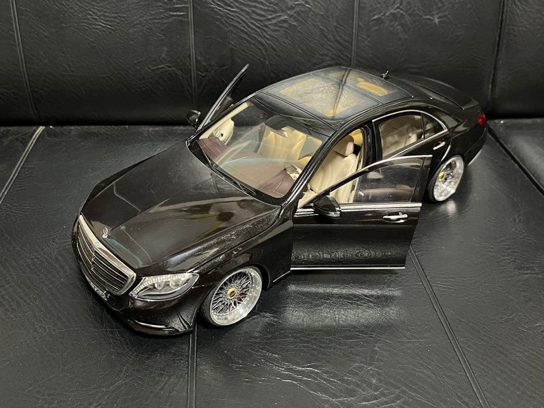 メルセデスベンツ　Sクラス　1/18
