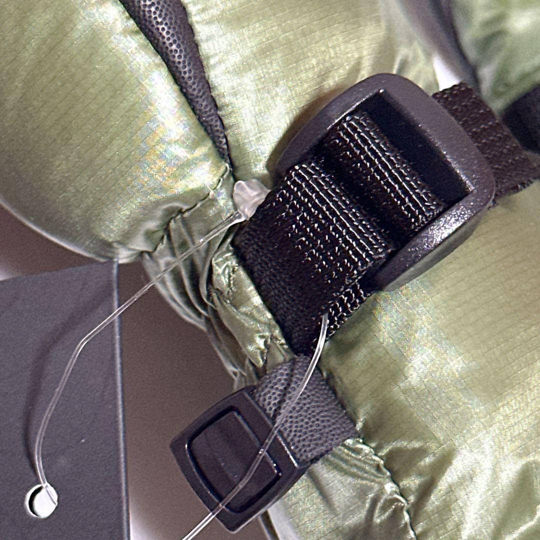 Supreme Featherweight Down Mittens 手袋