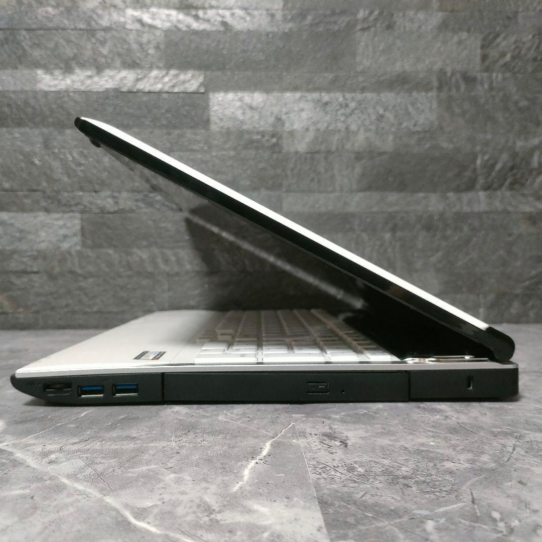 美品 NEC corei7 新品メモリ16GB 新品SSD480 office