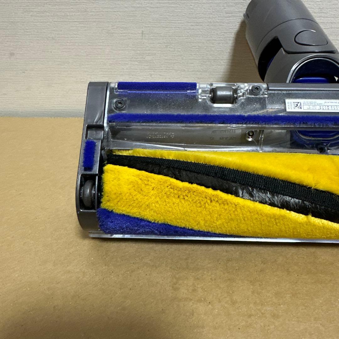 【美品】ダイソン V12 fluffy Optic ヘッド425995-02