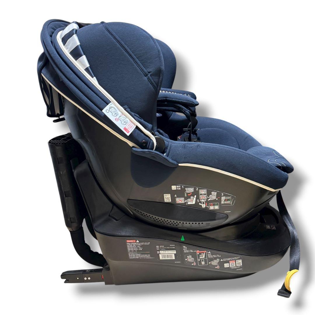 エールベベ クルット5i Oui チャイルドシート ISOFIX ネイビー
