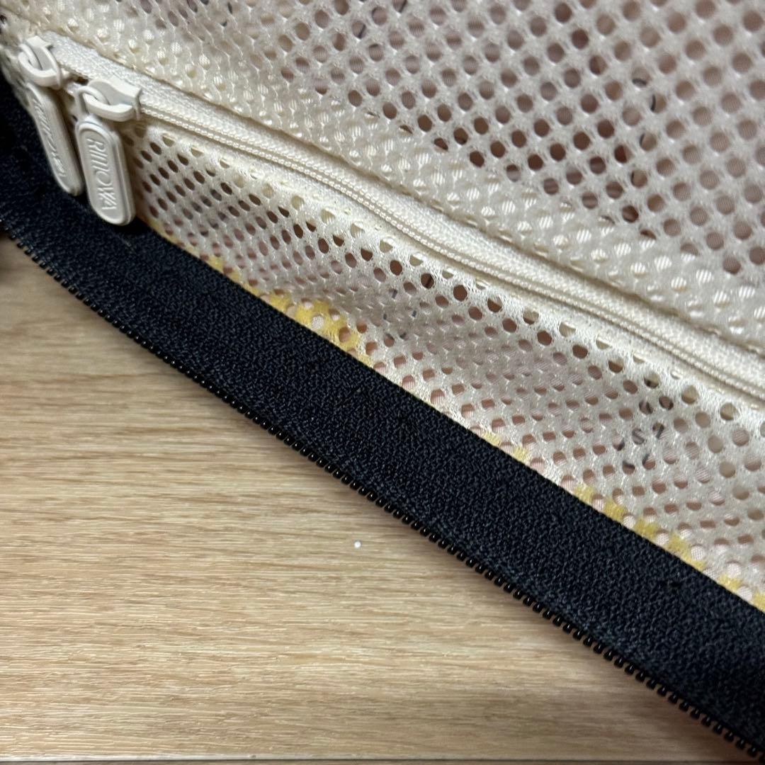 希少！リモワ　サルサエアー　キャビン　4輪　820.52 赤　機内持ち込み可