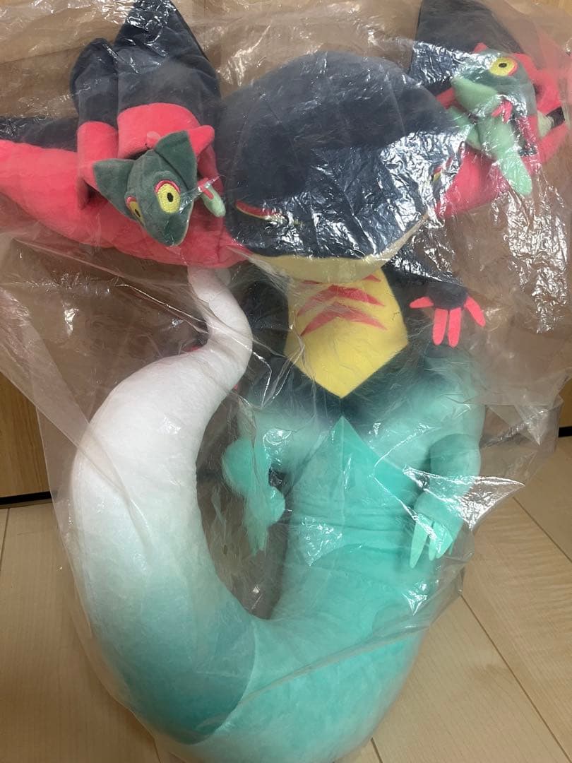 ドラパルト　ぬいぐるみ