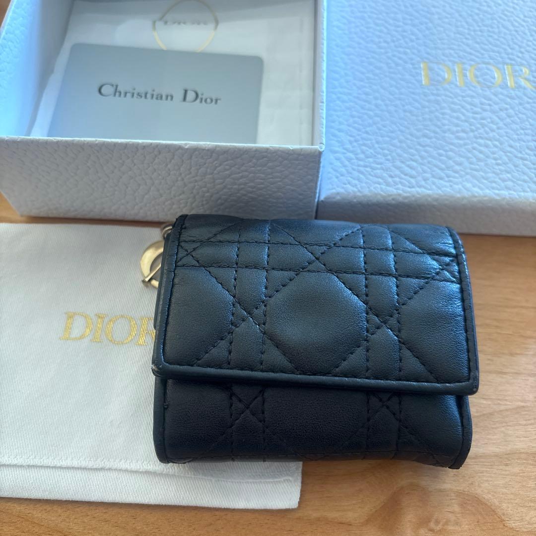 Dior 財布　ウォレット　Lady Dior Lotus ウォレット　ブラック
