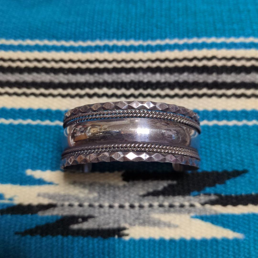 希少 TAHE バングル インディアンジュエリー 約34g