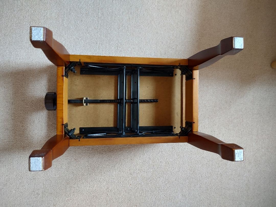 ギター専用椅子　現代ギター　マホガニー　GGS-III　GGS-STANDARD