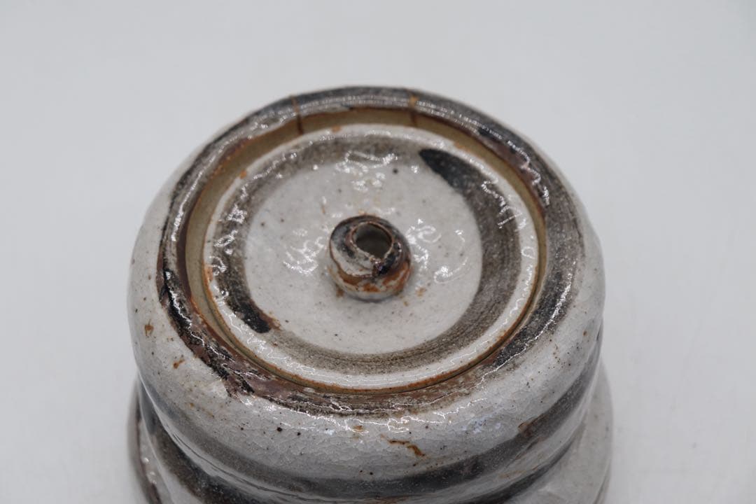 志野口付水指　在銘　木箱入　茶道具　送料込み250429