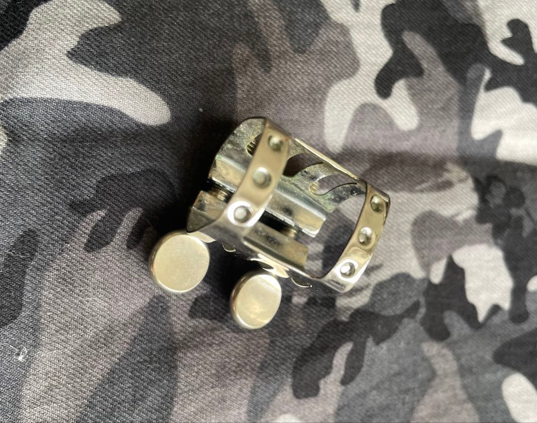 Beechlerべライトメタル（アルト）マウスピース7、リガチャー、キャップ付