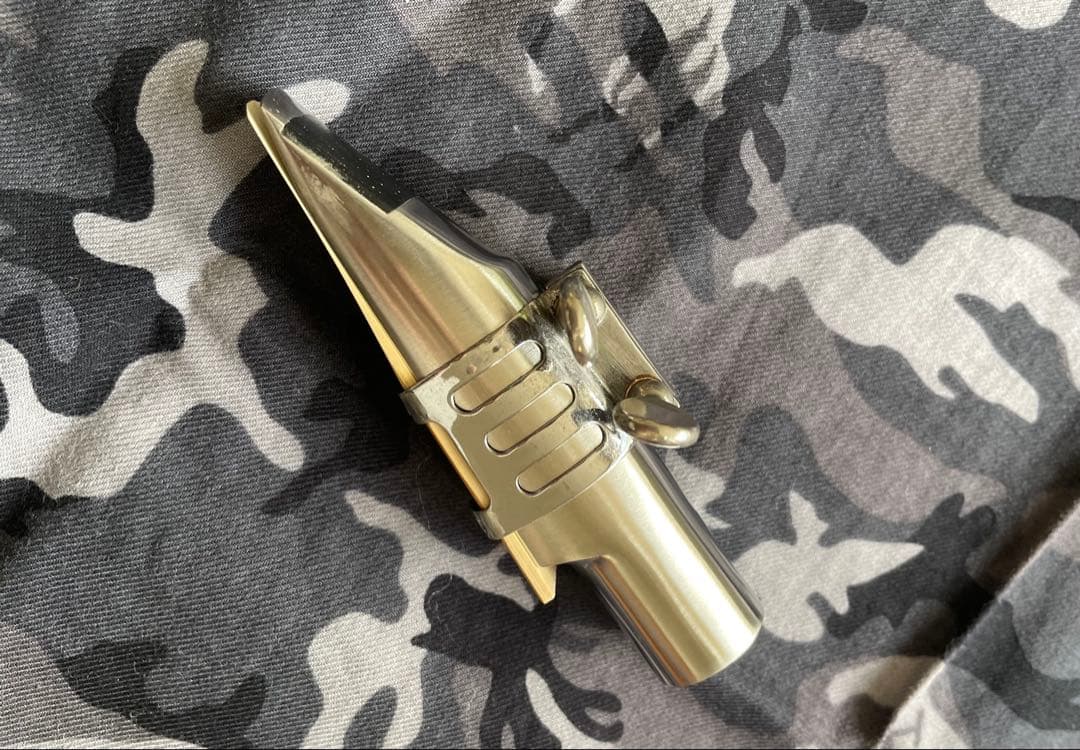 Beechlerべライトメタル（アルト）マウスピース7、リガチャー、キャップ付