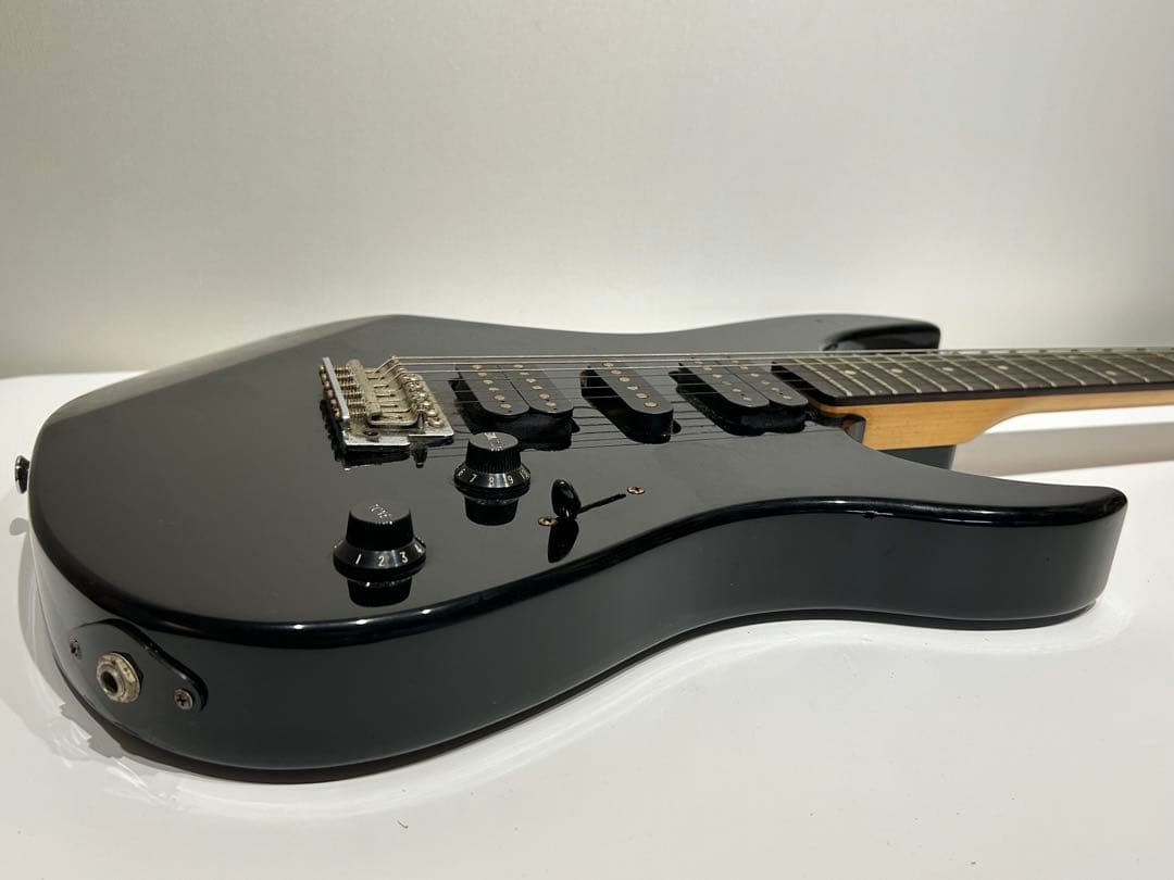ヤマハ　advanced form YGX121D エレキギター　ブラック