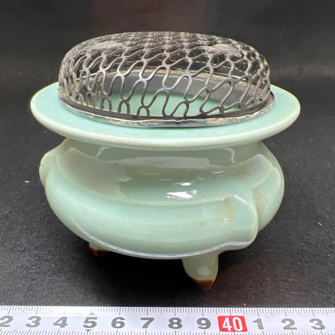 時代　銀火屋青磁香炉　縁外寸約9.5㎝　東Y8-0106①トヒサエ
