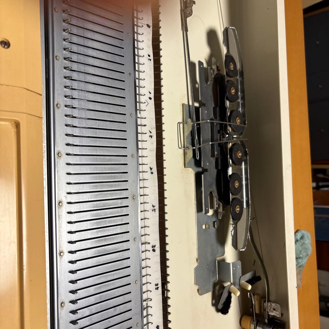 ブラザー太編機PUNCH9