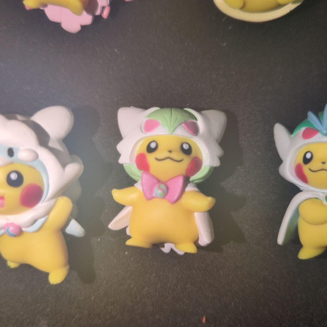 ポンチョピカチュウ フィギュア セット
