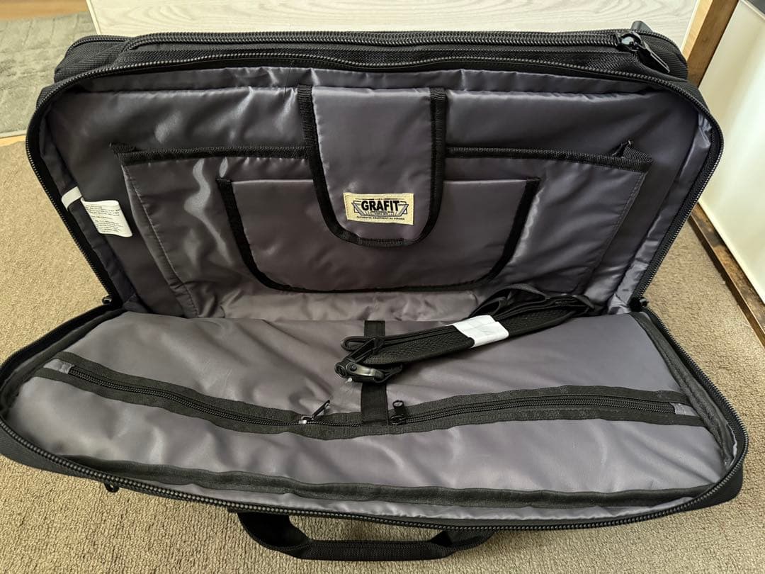 GRAFIT ビジネストラベルバッグ【開封あり、未使用】