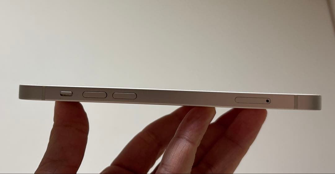 【極美品】iPhone12 128GB 白 SIMフリー 純正バッテリー100%