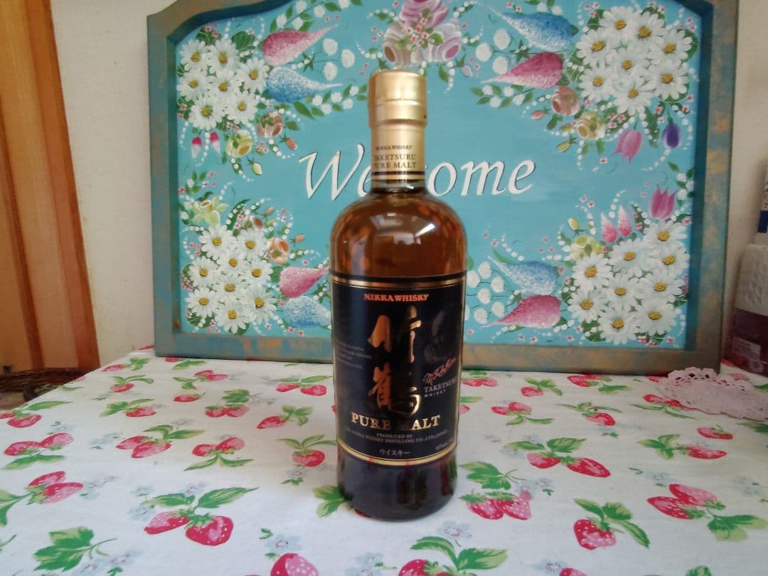 竹鶴　旧ラベル　ピュアモルト　ウイスキー　700ml　終売品　箱無し