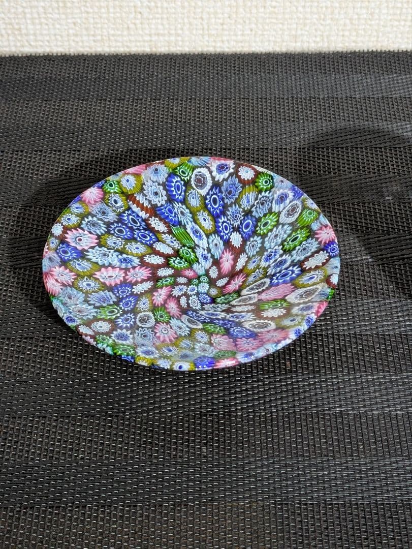 ムラノガラス.ベネチアンガラス ティーカップ .ソーサ、１セットはジャンクです。