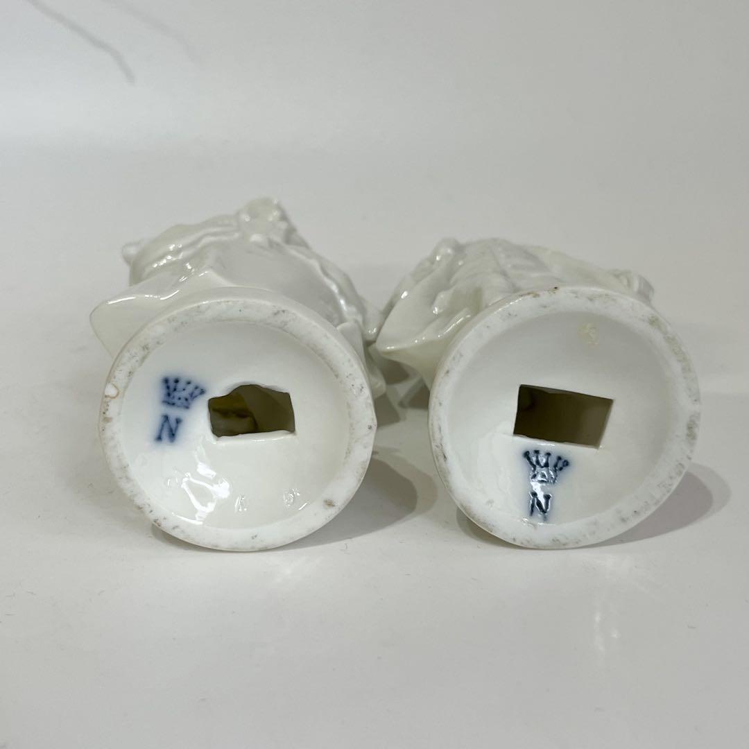 カポディモンテスタイル　貴族の男女　フィギュリン　一対