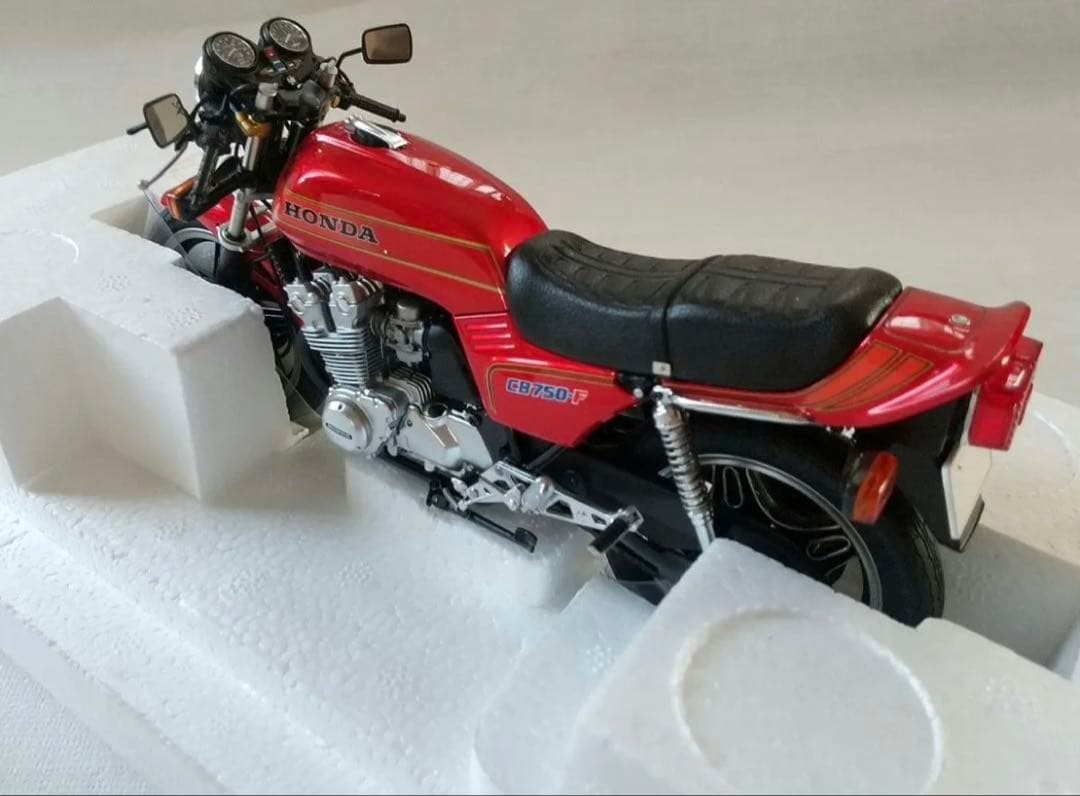 AUTOart オートアートバリバリ伝説 ホンダ CB750F HONDA