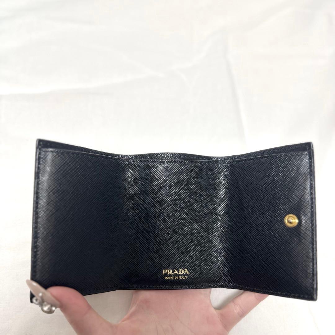 PRADA 三つ折り財布 サフィアーノレザー ブラック