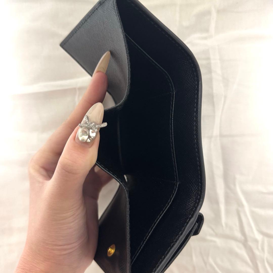 PRADA 三つ折り財布 サフィアーノレザー ブラック