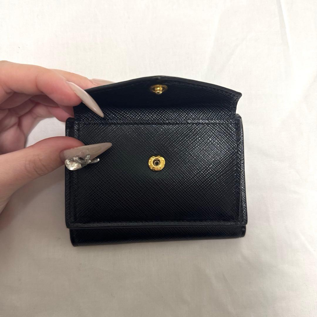 PRADA 三つ折り財布 サフィアーノレザー ブラック