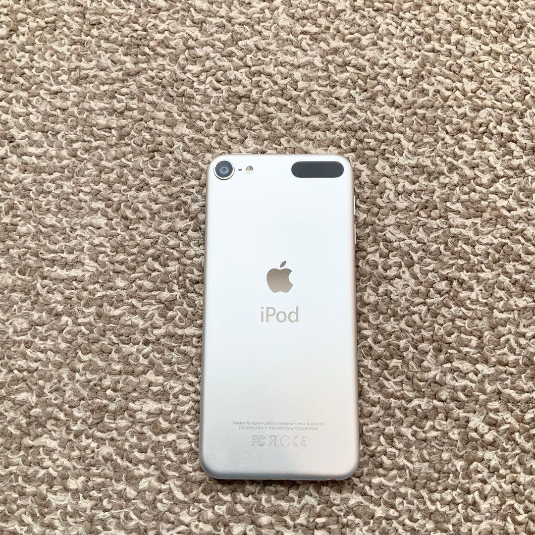 iPod touch 第6世代64GB Apple アップル アイポッド本体Q