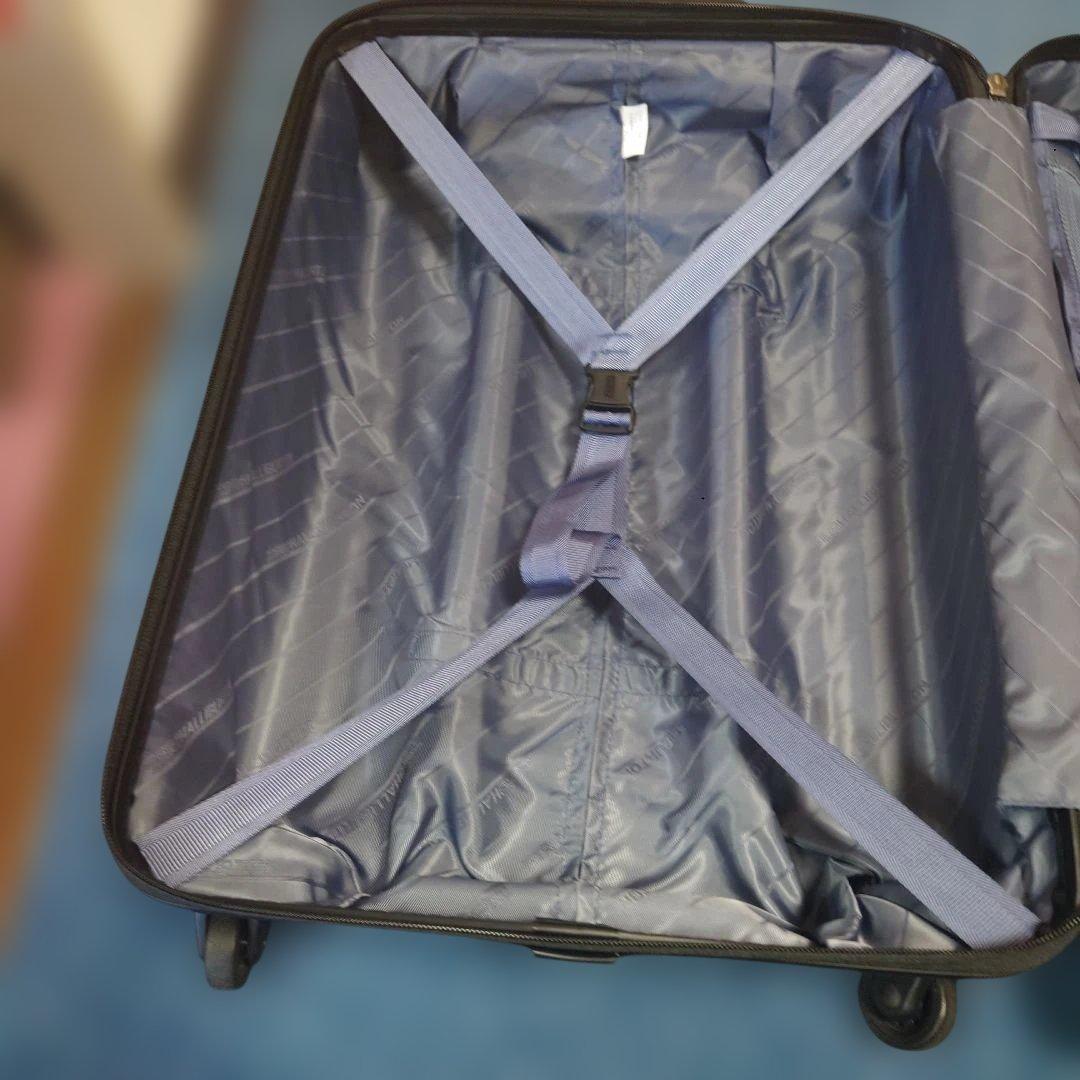 【機内持込み】ゼロハリバートン スーツケース 32L 4輪