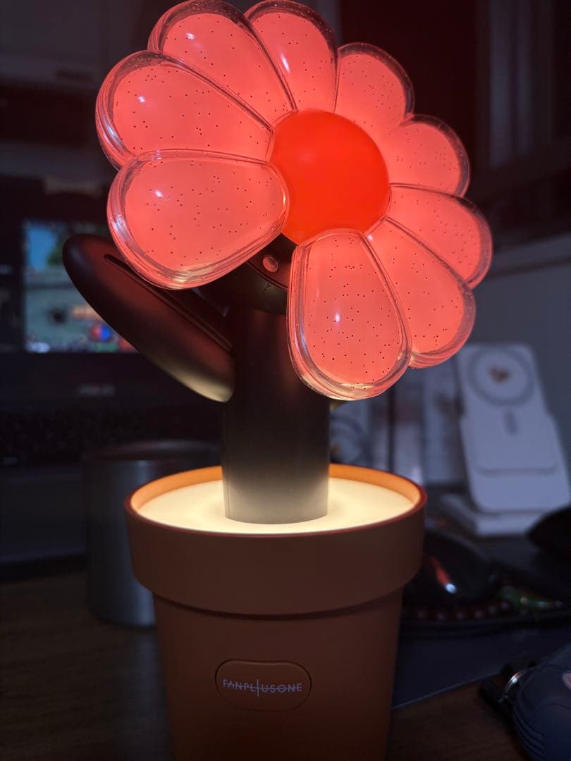 G-DRAGON OFFICIAL ファンハウス 花型 LEDライト