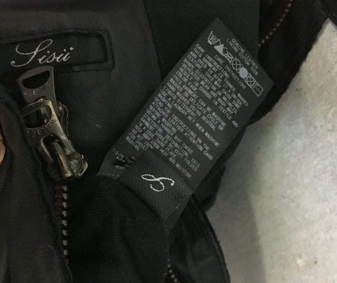 Sissi シシ シングル 上質 レザー ライダースジャケット 黒