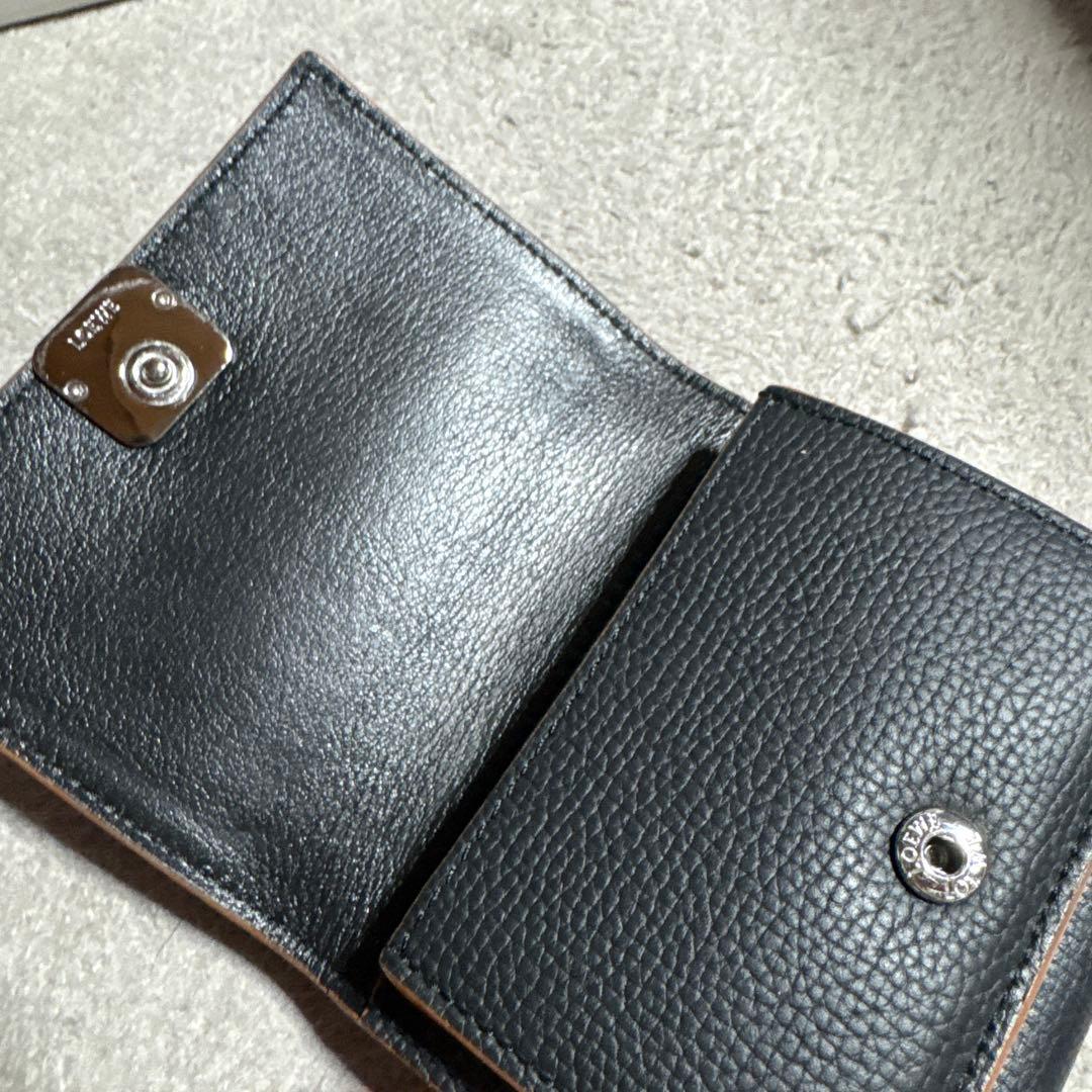 ロエベ　アナグラム トライフォールド ウォレット