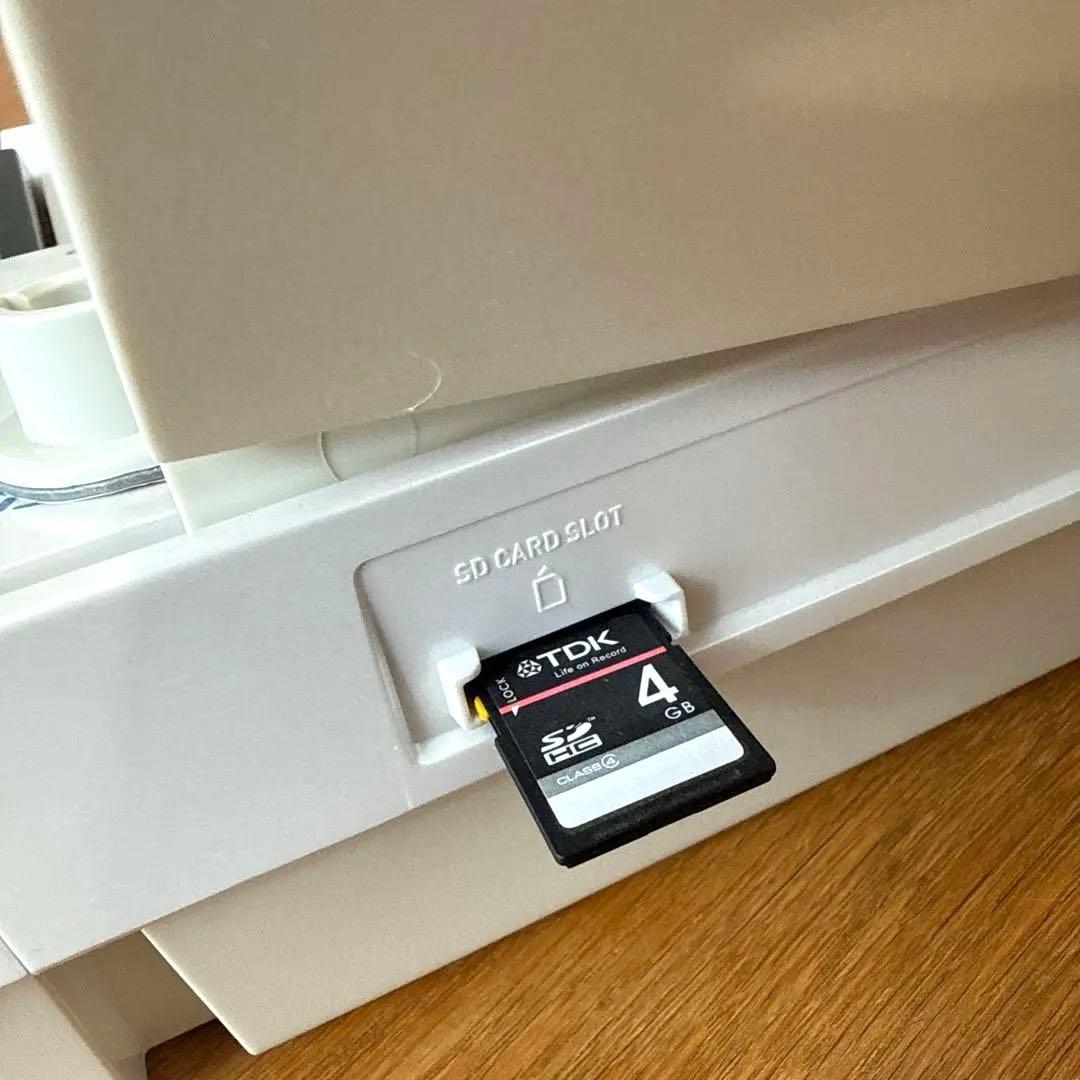 CASIO キーボード LK222 カシオ 光ナビゲーションキーボード